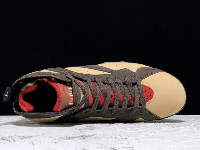 SP AT3375-200 Patta x Jordan Air 7 